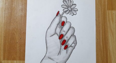 Cómo dibujar una mano sosteniendo una flor || Tutorial de dibujo fácil